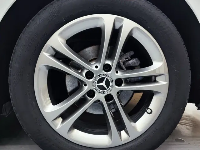 Mercedes-Benz A-Class — Фото автомобиля 20
