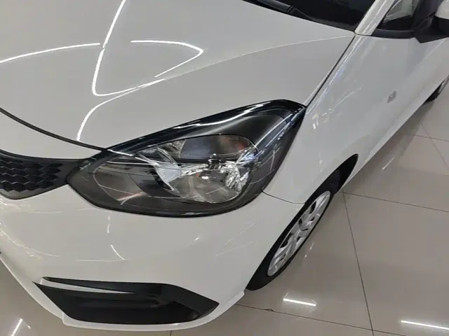 Honda Fit — Фото автомобиля 23