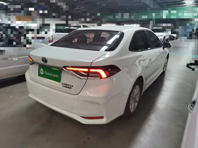 Toyota Corolla — Фото автомобиля 6
