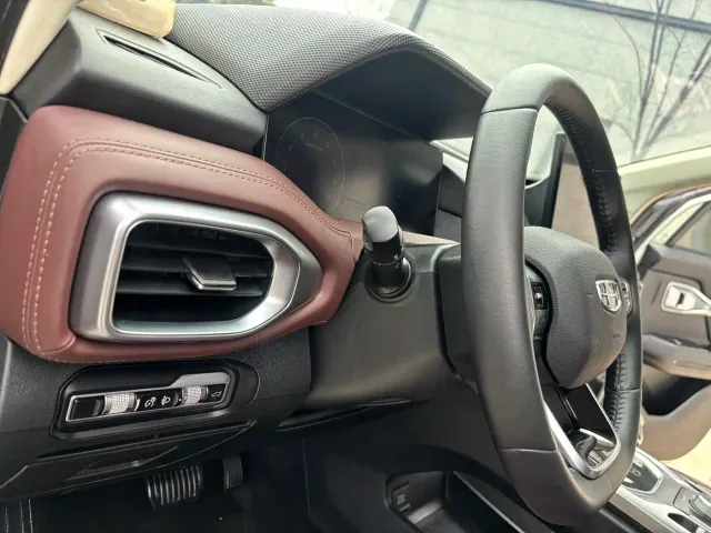 Geely Haoyue — Фото автомобиля 14