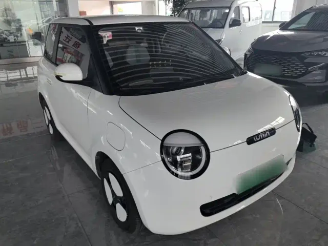Changan Lumin — Фото автомобиля 3