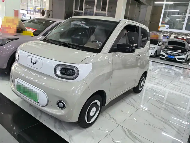 Фотография автомобиля — Wuling Hongguang Mini EV