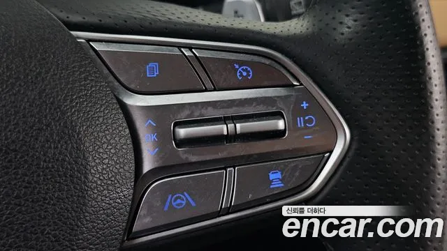 Hyundai Santafe — Фото автомобиля 14