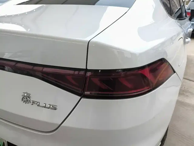 BYD Qin PLUS — Фото автомобиля 7
