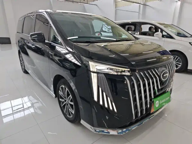 GAC Trumpchi M8 — Фото автомобиля 3