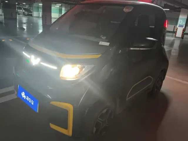 Фотография автомобиля — Wuling NanoEV