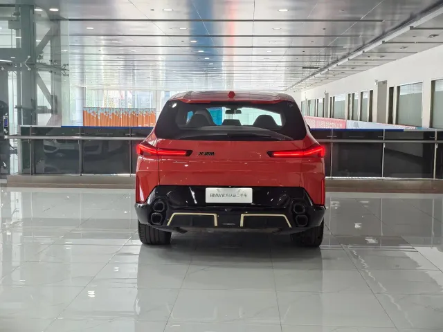 BMW XM — Фото автомобиля 5