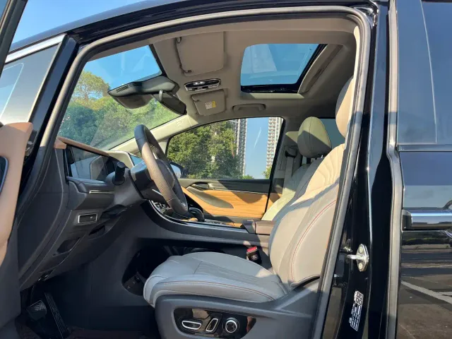 GAC Trumpchi M8 — Фото автомобиля 4