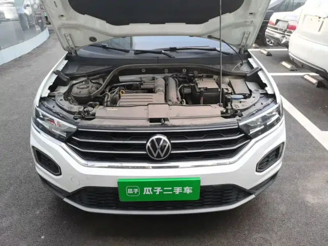 Volkswagen T-Roc — Фото автомобиля 19