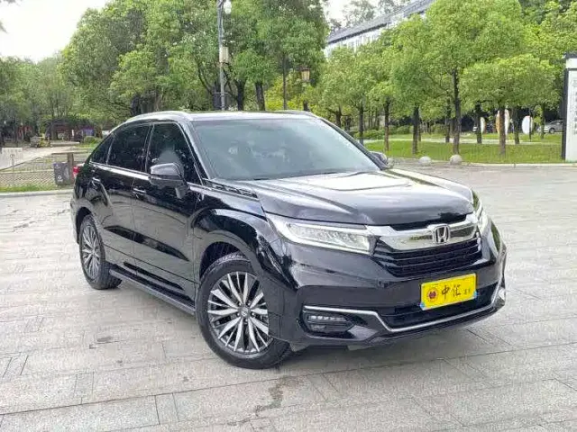 Honda Avancier — Фото автомобиля 3