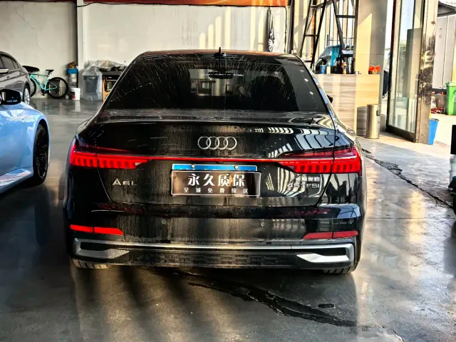 Audi A6L — Фото автомобиля 9