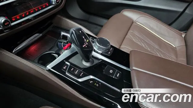 BMW Gran Turismo — Фото автомобиля 9