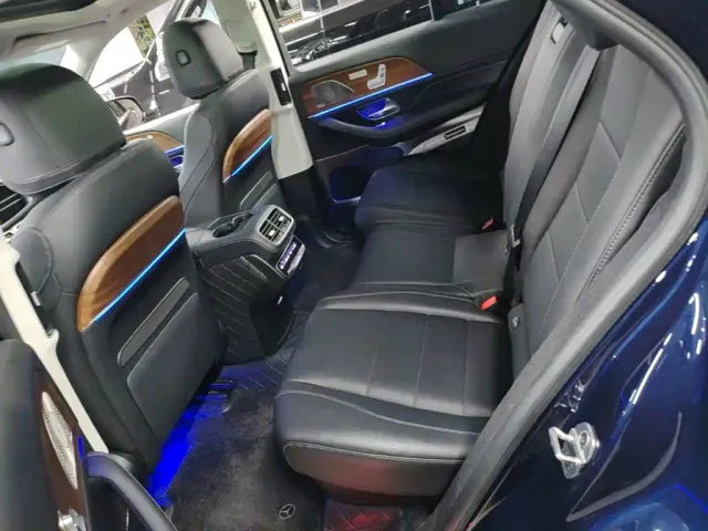Mercedes-Benz GLE-Class — Фото автомобиля 16