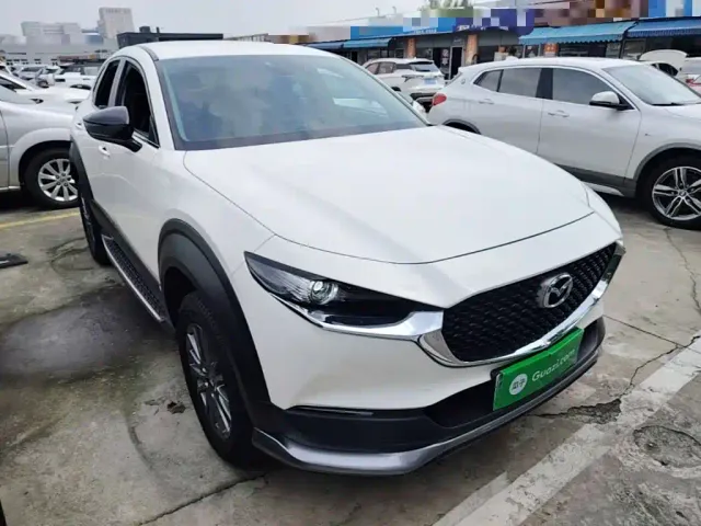 Mazda CX-30 EV — Фото автомобиля 3