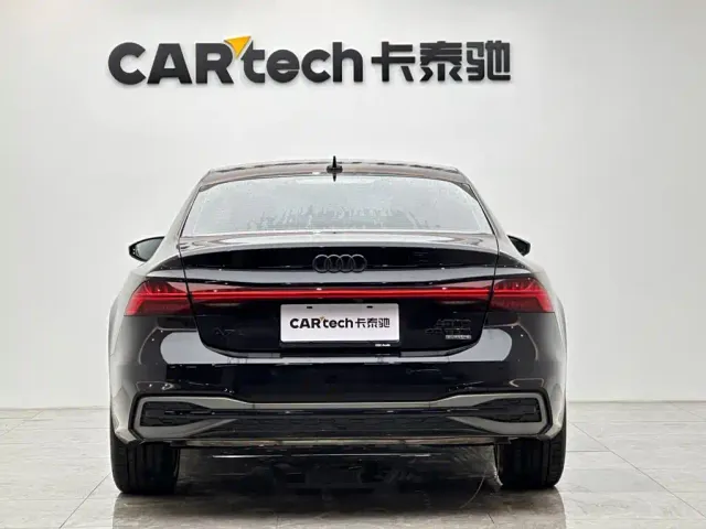 Audi A7L — Фото автомобиля 4