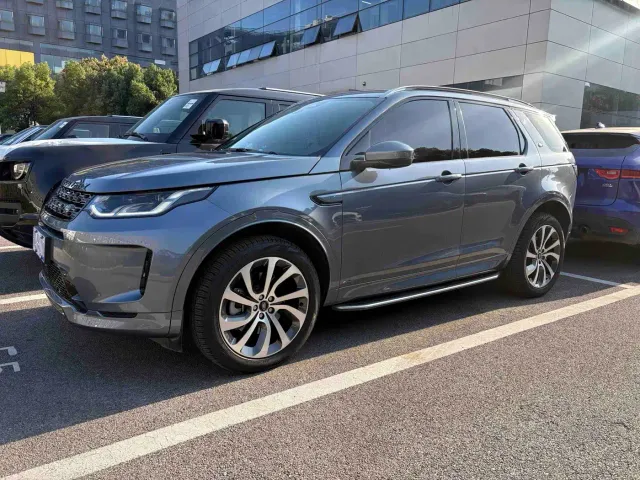 Land Rover Discovery Sport — Фото автомобиля 2