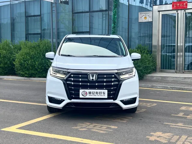 Honda Elysion — Фото автомобиля 2