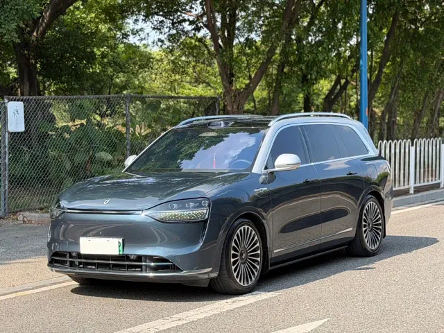 Фотография автомобиля — Aito M9