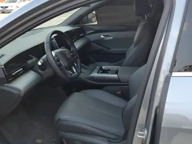 BYD Qin L — Фото автомобиля 5