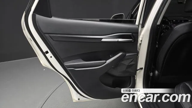 Kia Seltos New — Фото автомобиля 14