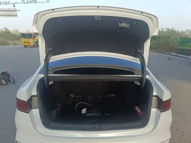 BYD Qin PLUS — Фото автомобиля 18