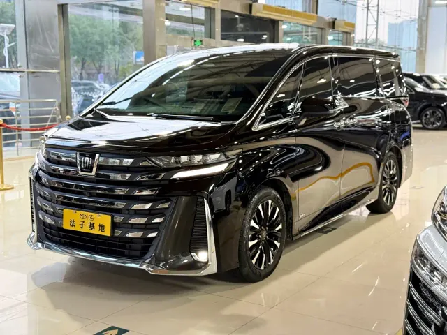 Toyota Vellfire — Фото автомобиля 4
