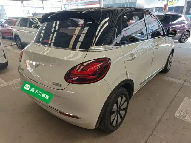 Wuling Bingo — Фото автомобиля 6