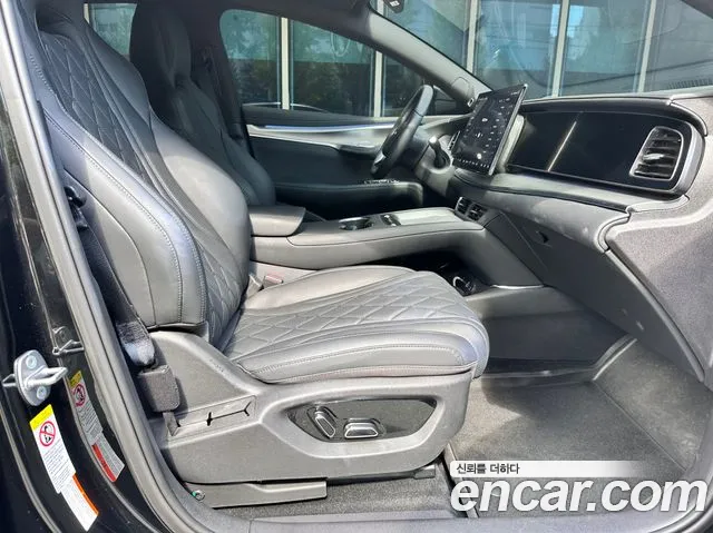 BYD Sealion 7 — Фото автомобиля 12