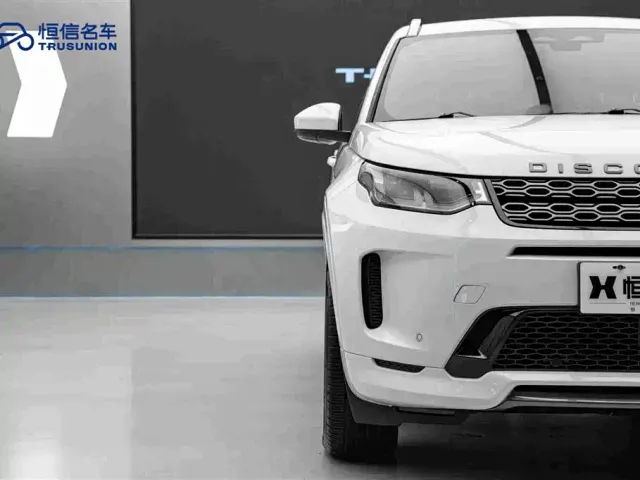 Land Rover Discovery Sport — Фото автомобиля 8