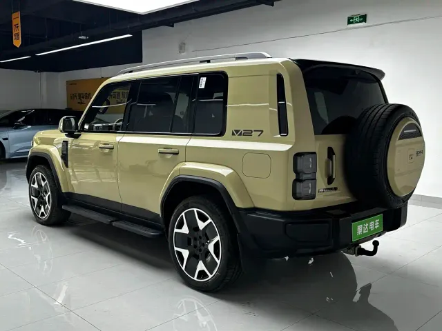 iCAR V27 — Фото автомобиля 6