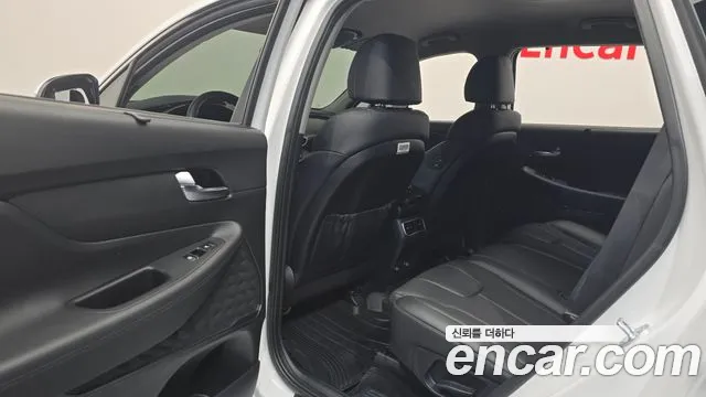 Hyundai Santa Fe Santa Fe (New) — Фото автомобиля 26