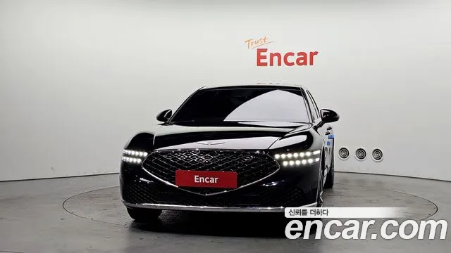 Genesis G90 Бензин 3.5 турбо AWD — Фото автомобиля 3
