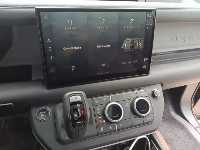 Land Rover Land Rover Defender 2022 110 P400 X-DYNAMIC HSE — Фото автомобиля 5