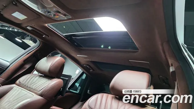 Genesis G90 Бензин 3.5 турбо AWD — Фото автомобиля 27