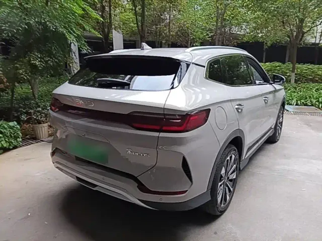 BYD Song PLUS — Фото автомобиля 6