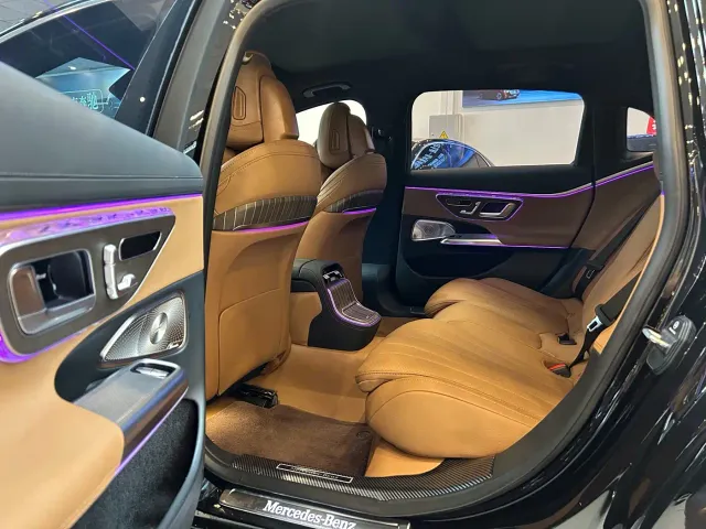 Mercedes-Benz Mercedes-Benz E-Class 2025 E 300 L Luxury — Фото автомобиля 8