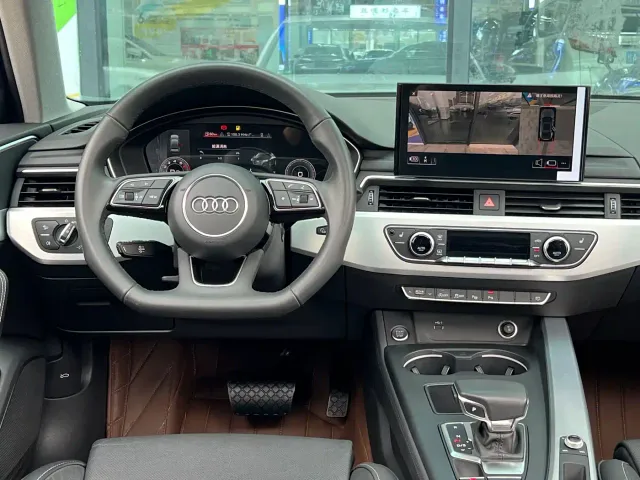 Audi A4L — Фото автомобиля 26