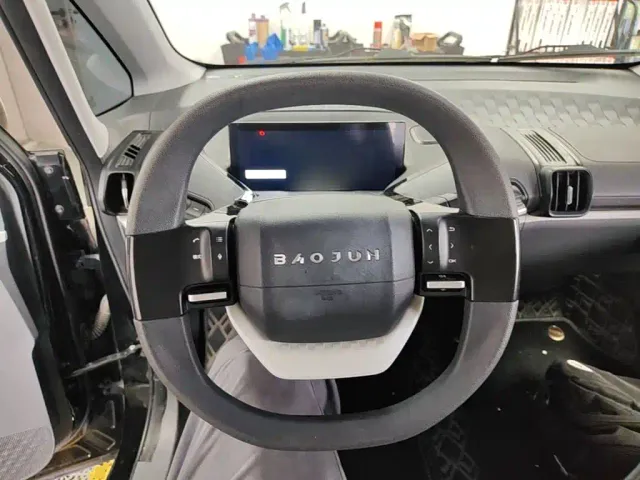Baojun KiWi EV — Фото автомобиля 10