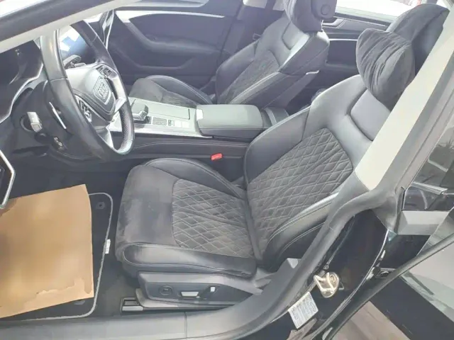 Audi A7L — Фото автомобиля 14