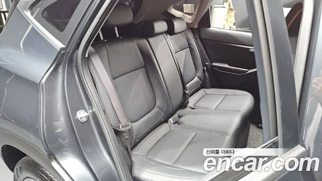 Kia Seltos New — Фото автомобиля 16