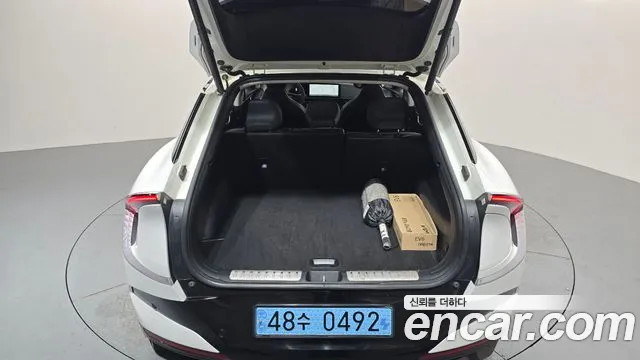 Kia EV6 EV6 (New) — Фото автомобиля 17