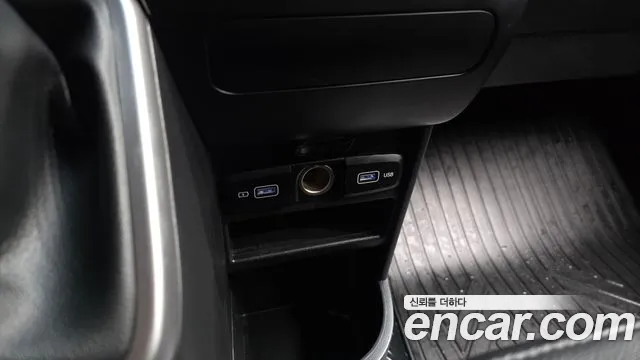 Hyundai Staria Staria Карго 3 места — Фото автомобиля 25