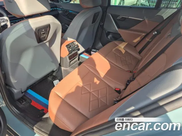 BMW i5 G60 — Фото автомобиля 13