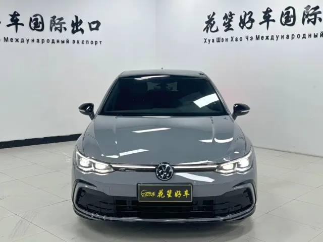 Volkswagen Golf — Фото автомобиля 2