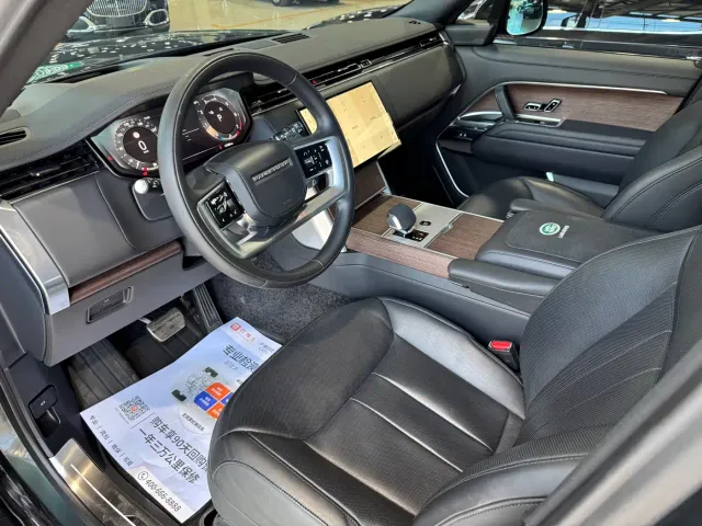Land Rover Range Rover — Фото автомобиля 22
