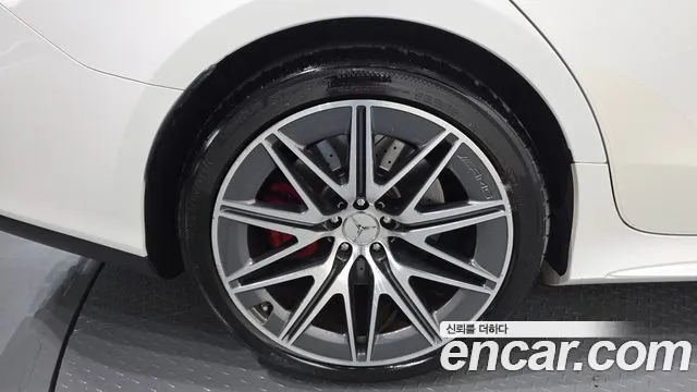 Mercedes-Benz AMG GT X290 (2018–2026) — Фото автомобиля 4