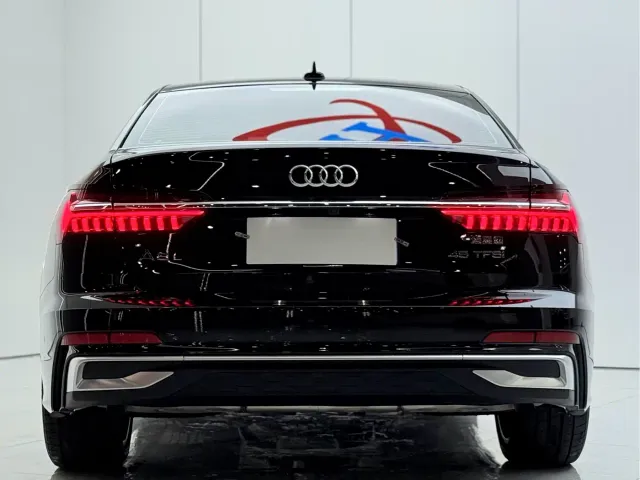 Audi A6L — Фото автомобиля 15
