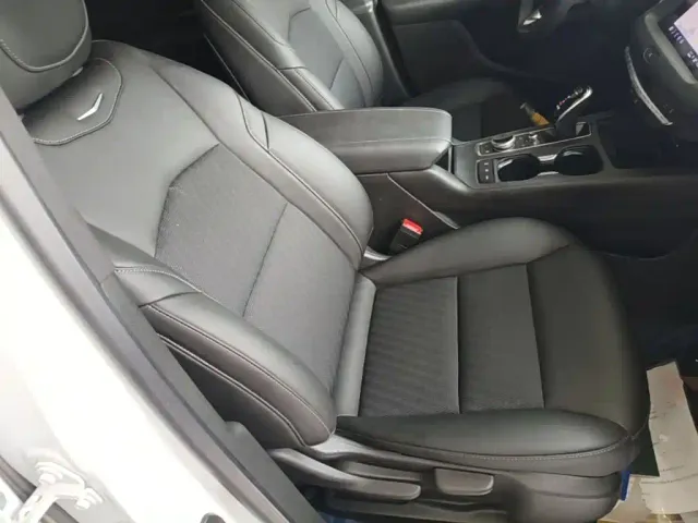 Cadillac XT4 — Фото автомобиля 24