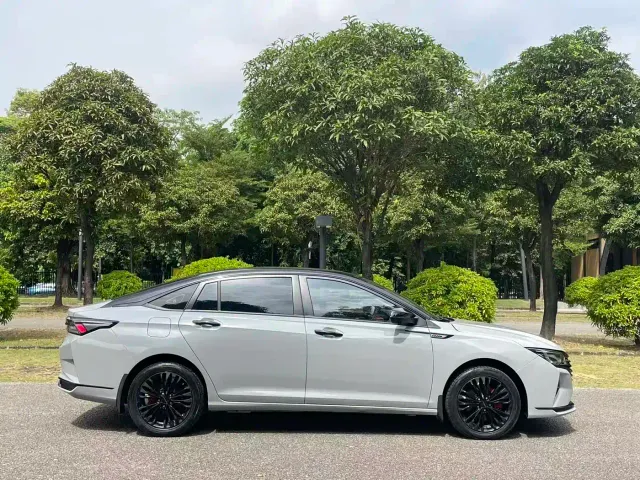 Dongfeng Yixuan MAX — Фото автомобиля 18