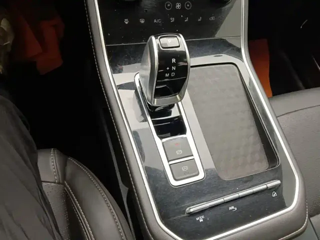 Chery Tiggo 8 — Фото автомобиля 13